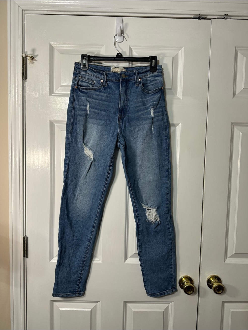 Altar'd State Distressed Mid-Blue Skinny Jeans